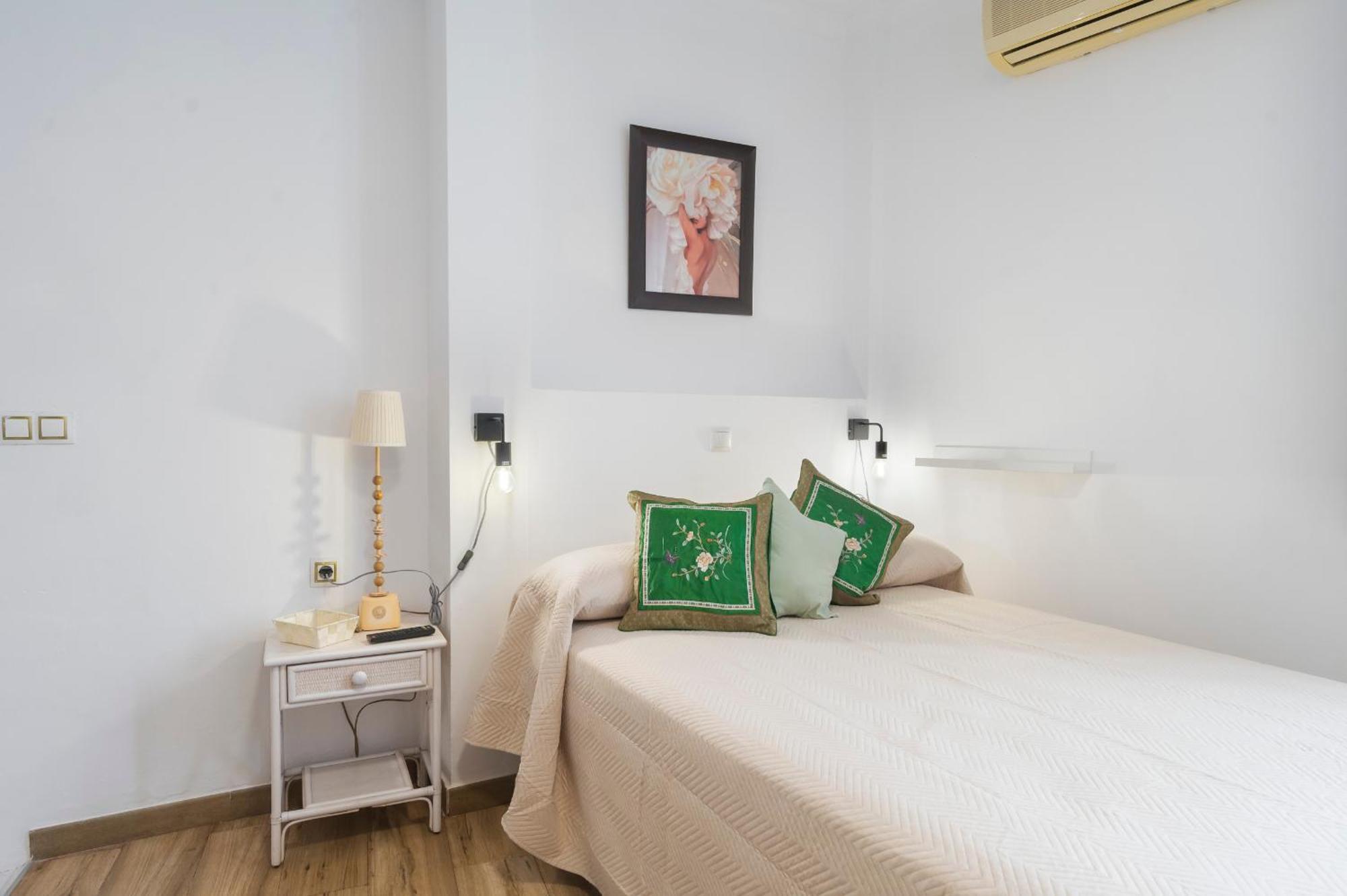 Santa Catalina Moderno Apartment Seville Luaran gambar