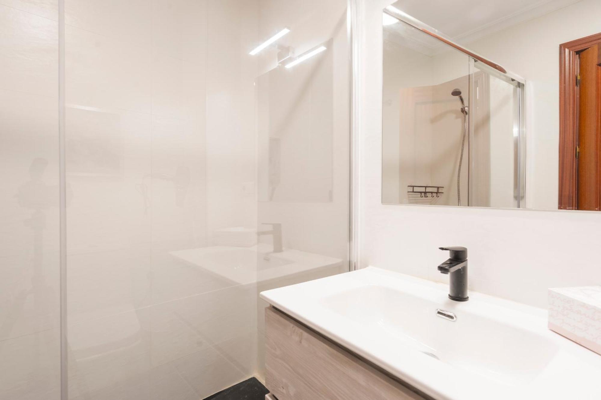 Santa Catalina Moderno Apartment Seville Luaran gambar