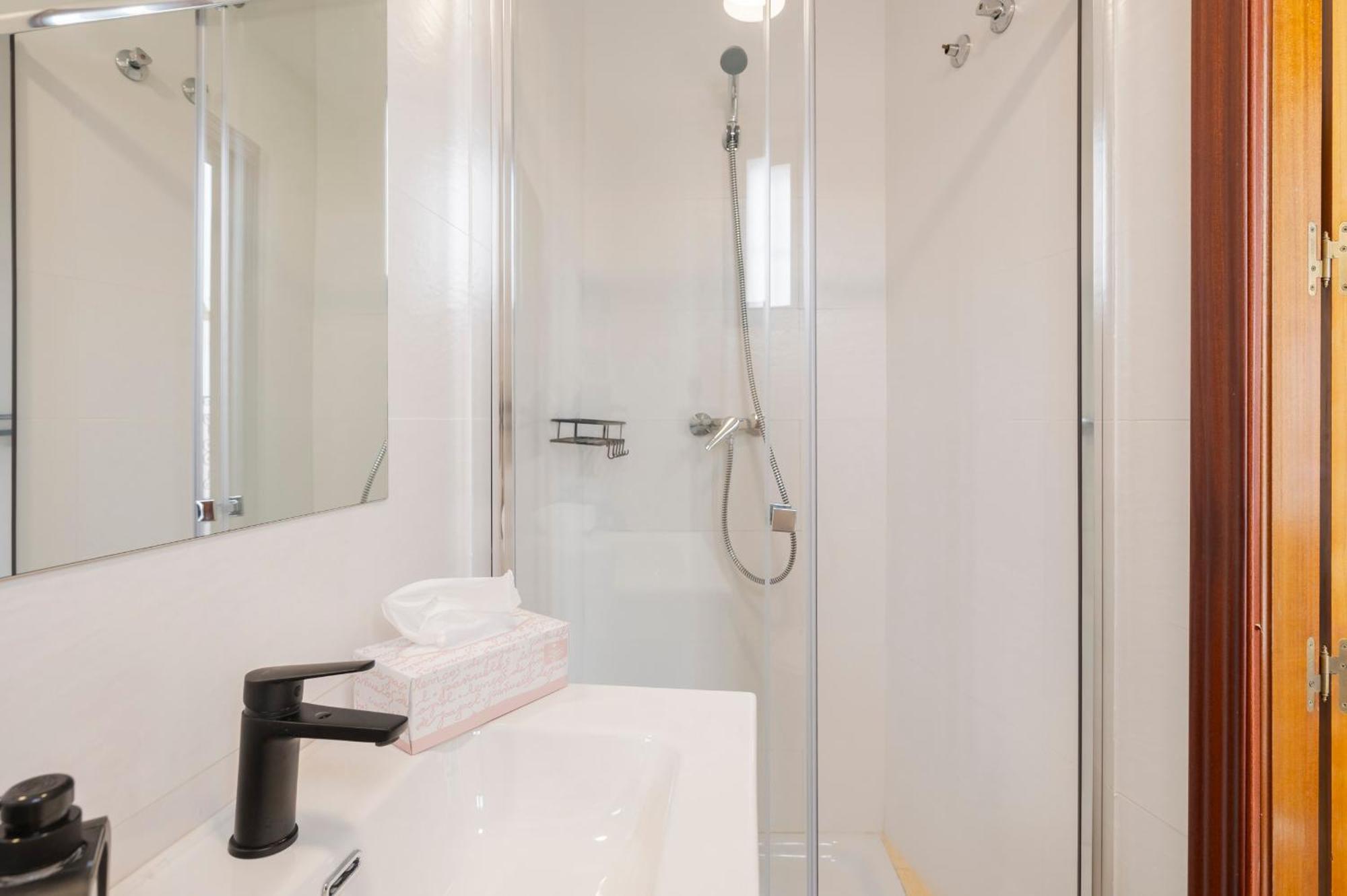 Santa Catalina Moderno Apartment Seville Luaran gambar