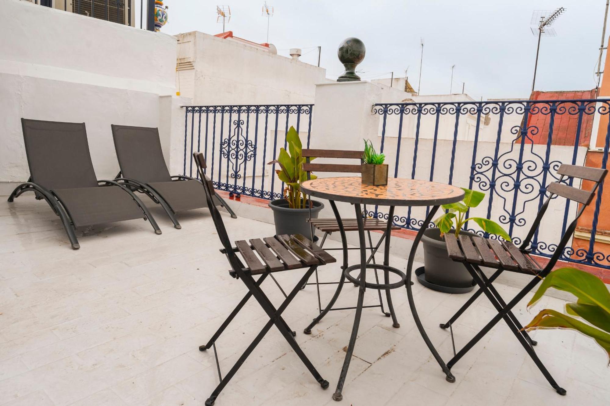 Santa Catalina Moderno Apartment Seville Luaran gambar